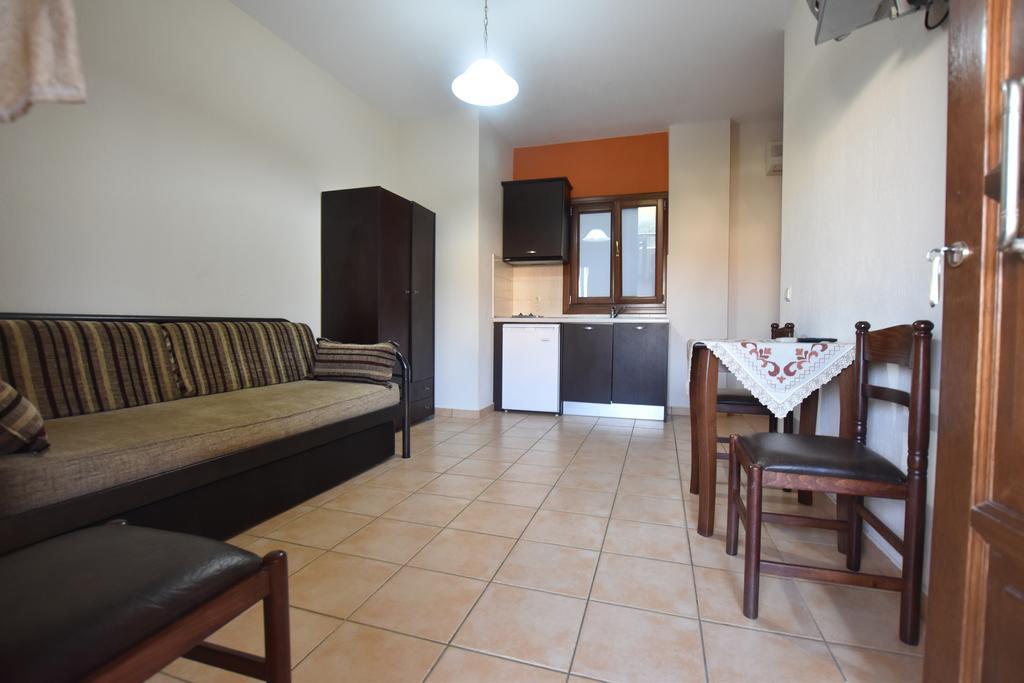 Pansion Fani Apartment Ouranoupoli Luaran gambar