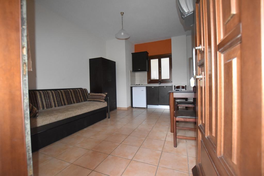 Pansion Fani Apartment Ouranoupoli Luaran gambar